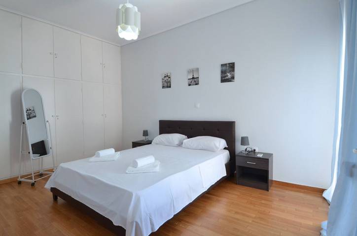 Apartamento entero, A spacious minimal apatment at Chalandri in Sección norte de Atenas, Atenas