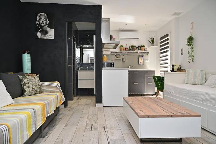 Gîte pour 4 personnes, avec terrasse dans Base Nature François Léotard