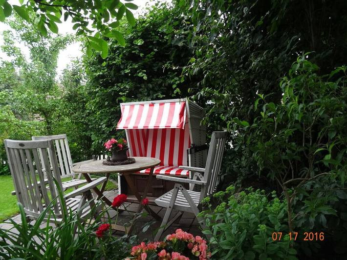 Ferienhaus für 5 Personen, mit Terrasse und Garten in Alkersum - 3