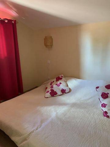 Gîte pour 8 personnes, avec piscine et jardin ainsi que bassin pour enfant et jacuzzi à Montans - 3