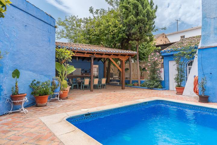 Casa rural para 14 personas, con jardín en Íllora - 2