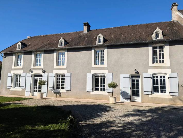 Gîte pour 8 personnes, avec jardin, animaux acceptés à Andelot-Blancheville