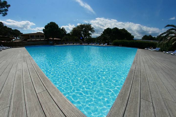 Gîte pour 8 personnes, avec terrasse à Lecci - 3