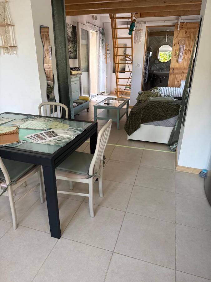 Gîte pour 5 personnes, avec piscine ainsi que jardin et vue dans Office De Tourisme De Lamalou Les Bains - 3