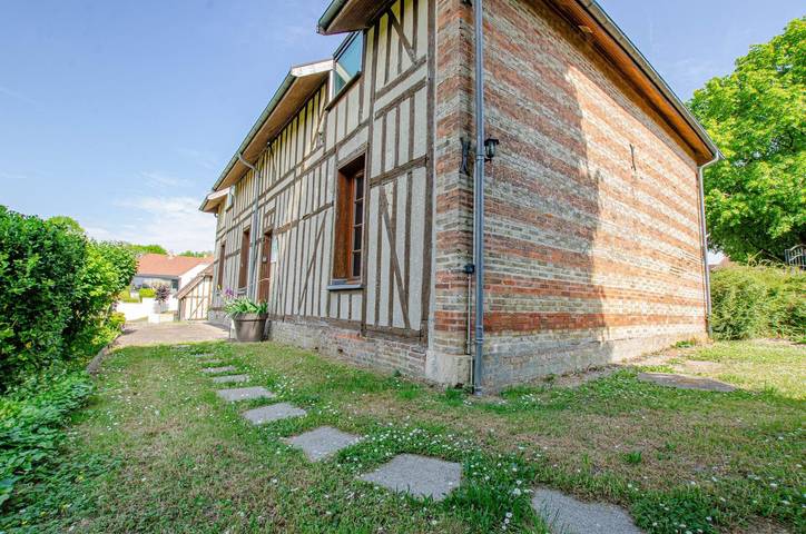 Gîte pour 5 personnes, avec jardin