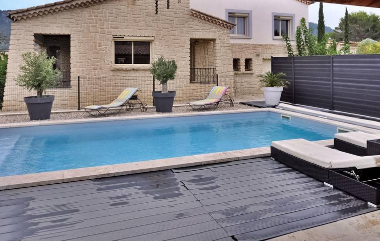 Location de vacances pour 8 personnes, avec terrasse et piscine à Beaumes-de-Venise - 4