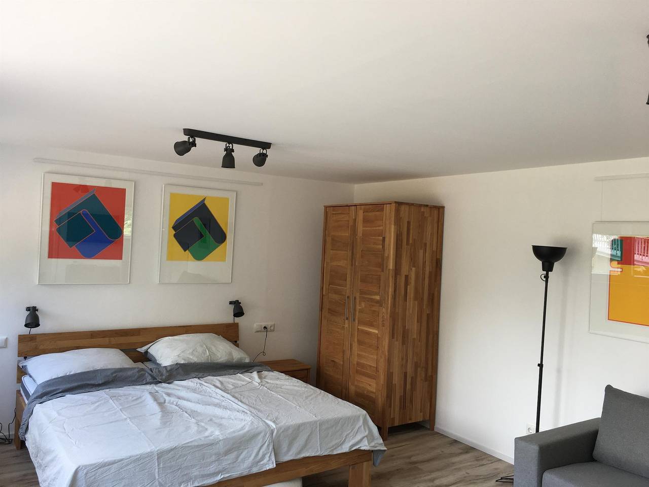 Ganze Ferienwohnung, Exklusives 2-Bett-Ferienhaus im Skulpturengarten in Adenau, Osteifel