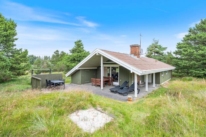 Villa für 6 Personen, mit Terrasse und Balkon/Terrasse - 1