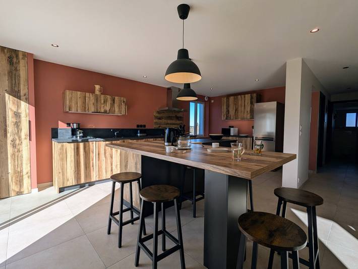 Gîte pour 10 personnes, avec jardin à Tence - 3