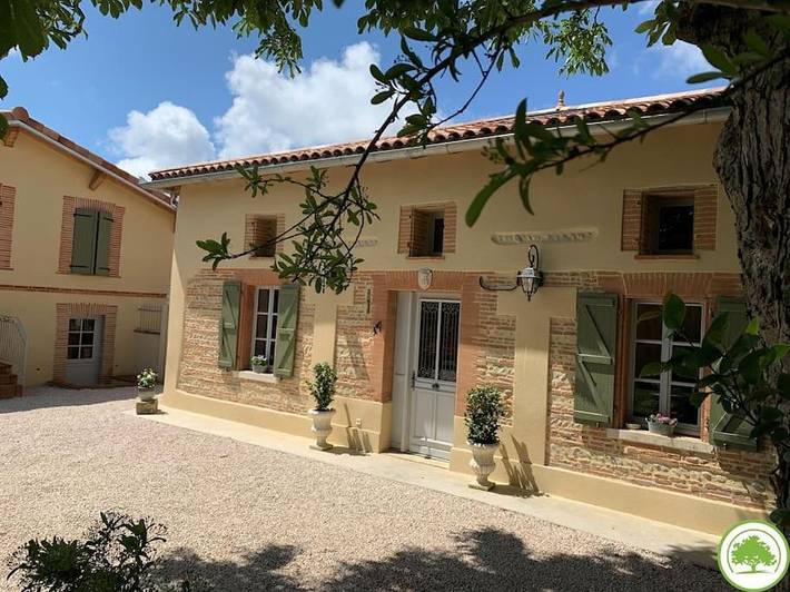 Gîte pour 2 personnes, avec jardin ainsi que vue et piscine dans Sajas - 3