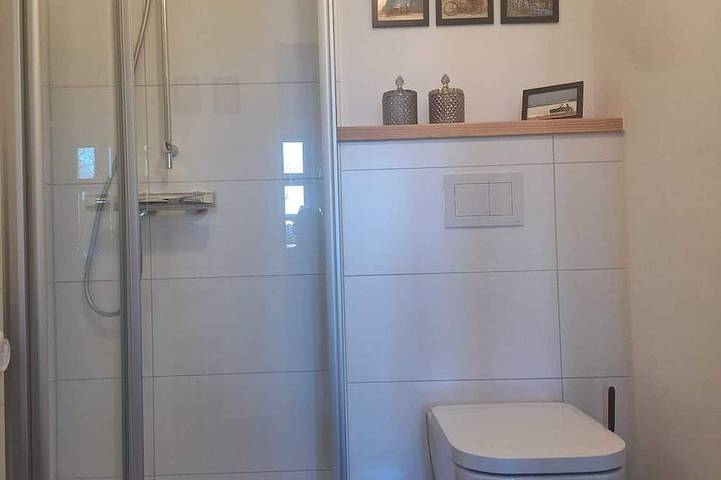 Ferienhaus für 2 Personen, mit Terrasse und Garten in Neuhaus (Oste) - 4