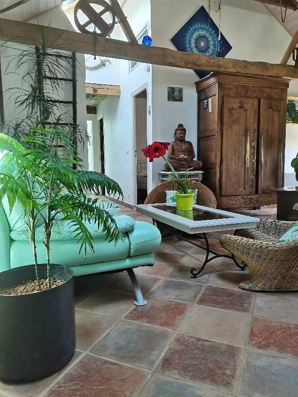 Gîte pour 4 personnes, avec jardin à Ploemel - 2