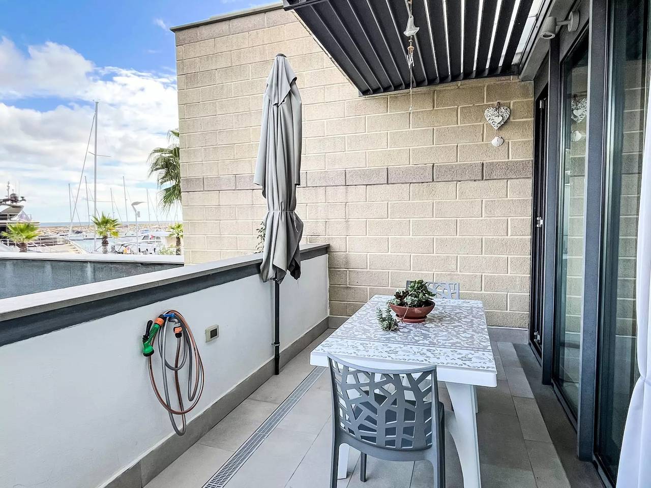 Apartamento entero, 2 estancias 4 Personas in San Lorenzo al Mare, Riviera di Ponente