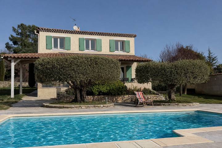 Location de vacances pour 7 personnes, avec jardin et terrasse à Reillanne - 2