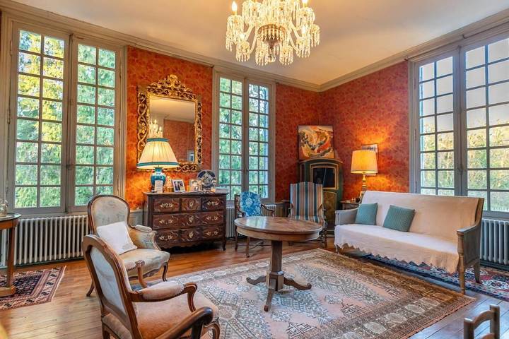 Maison de vacances pour 14 personnes, avec jardin ainsi que terrasse et piscine