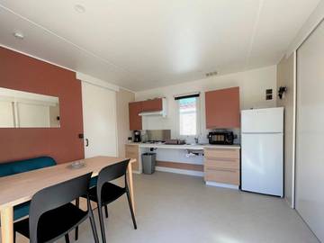 Camping für 4 Personen in Espelette, Baskenland (Frankreich), Bild 4