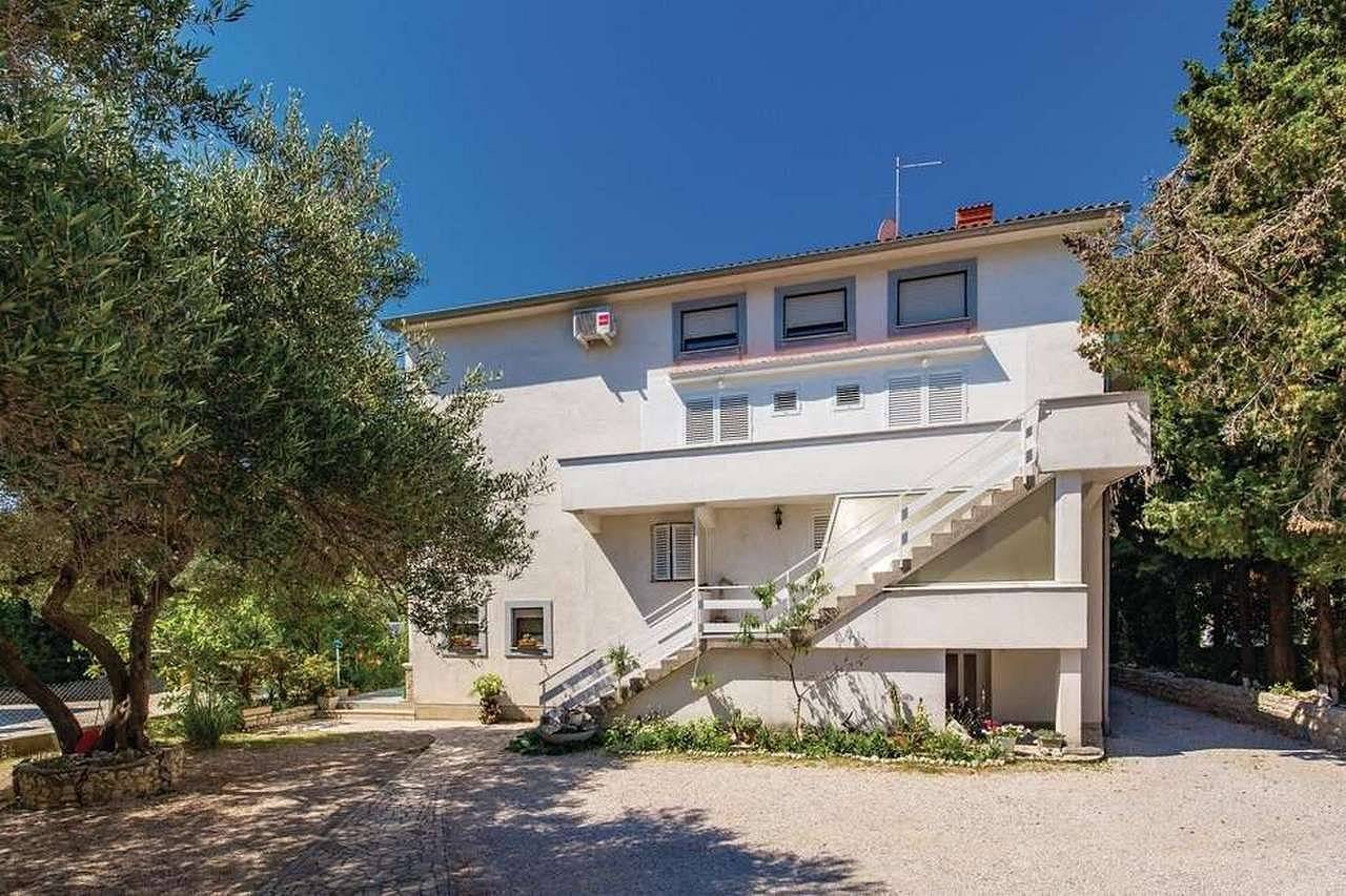 Zimmer mit Balkon Banjol (Rab) S-23468-a in Banjol, Rab
