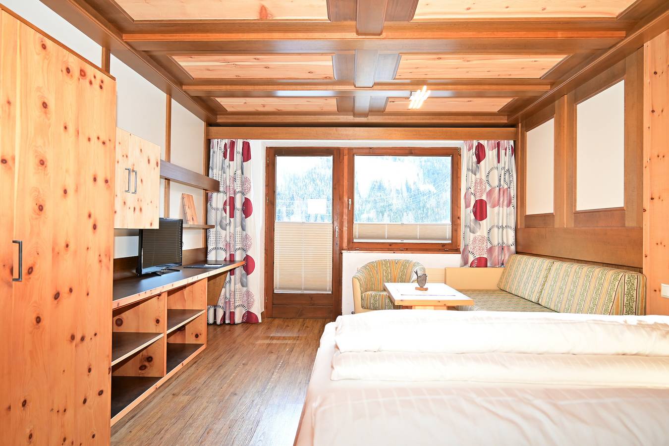 Geheel vakantieappartement, Vakantieappartement voor 4 personen met sauna in Lechtal Alps, Biberwier