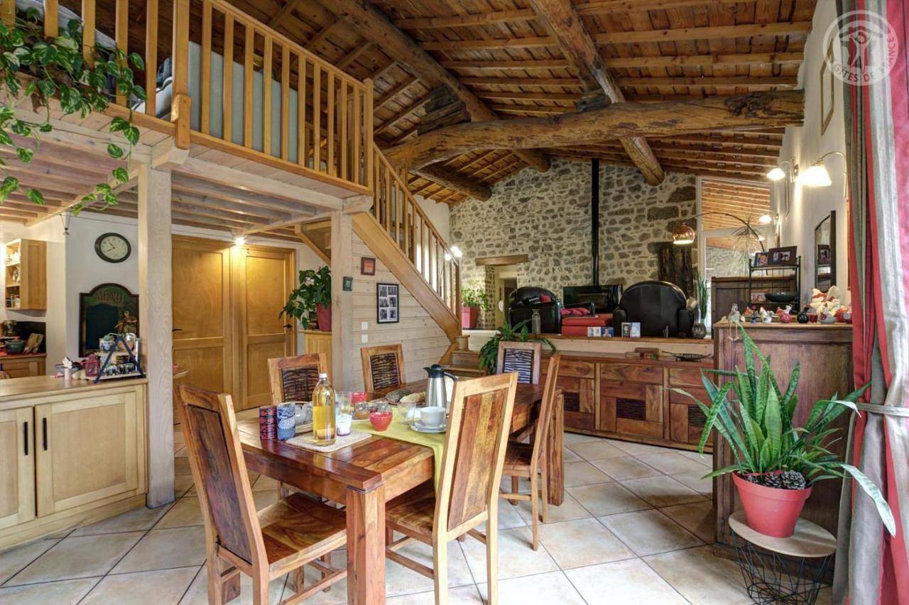 Le clos du martouret in Roisey, Parc Naturel Régional du Pilat