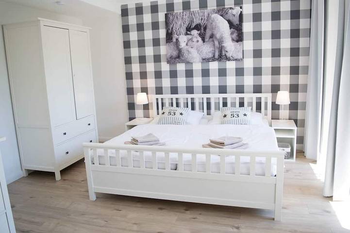 Ganze Wohnung, Nordic * Ferienwohnung an der Nordsee * Zuhause am Meer in Husum, Nordfriesland