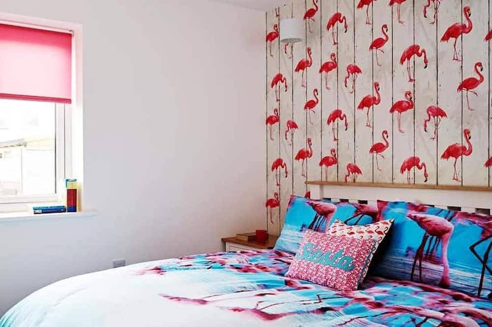 Unbelievable 10 bedroom pool property a stone's throw from Fistral Beach in Newquay, Cornwall