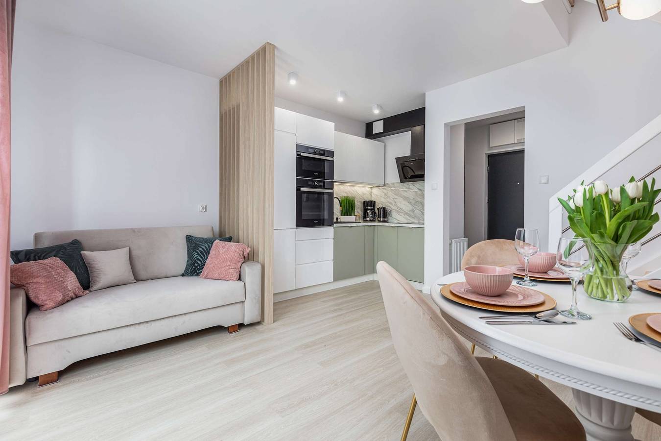 Hel lägenhet, Steyera 39 Świnoujście | Cozy Apartment | Parking | Terrace in Świnoujście, Oderlagunen