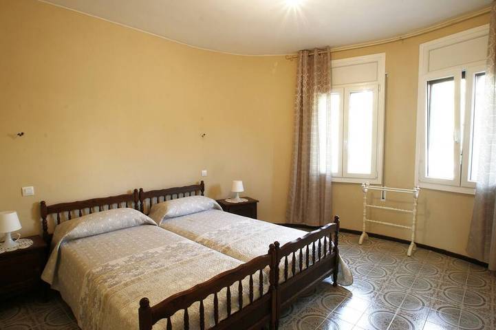 Villa pour 6 personnes, avec jardin et terrasse à Miami Platja - 4
