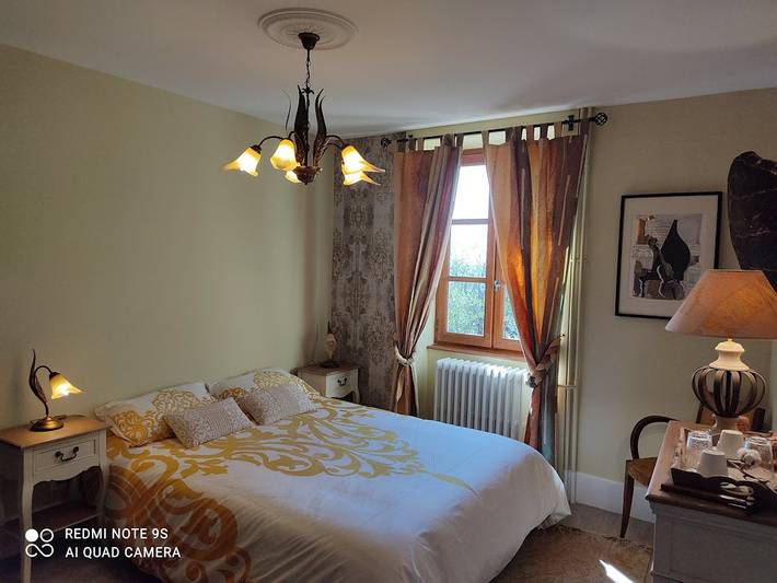 Chambre d’hôte pour 2 personnes, avec jardin et piscine dans l' Ain - 3