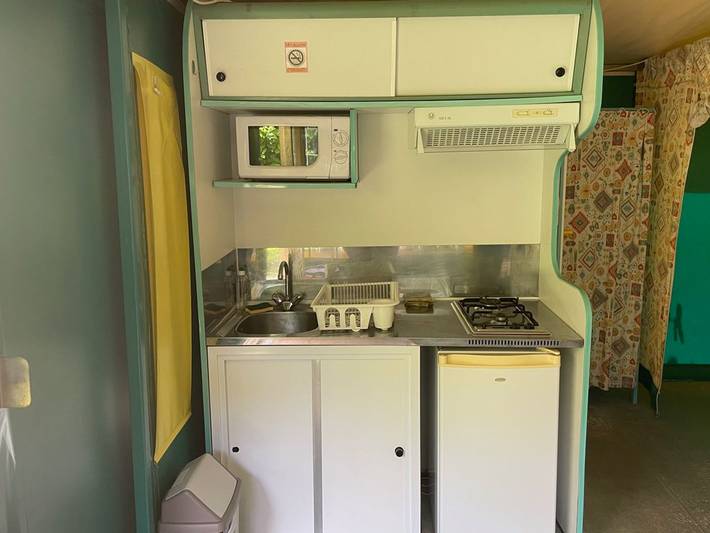 Location de vacances pour 5 personnes, avec piscine et terrasse à Camon - 4