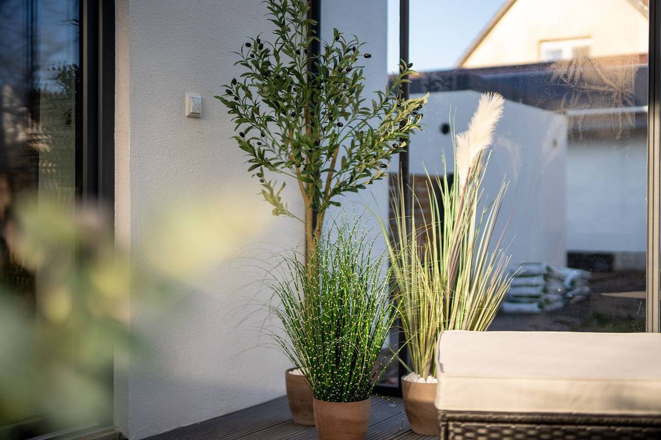Ganze Wohnung, Moderne Ferienwohnung im Eg mit Wintergarten in Rechlin unweit der Müritz in Rechlin, Müritz