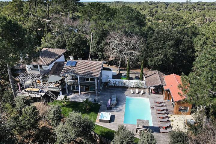Villa pour 12 personnes, avec jardin et balcon à Seignosse