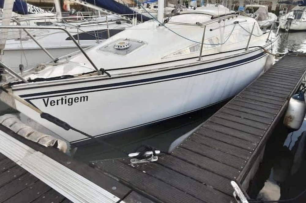 Barco de Experiências in Lisbon, Costa de Lisboa