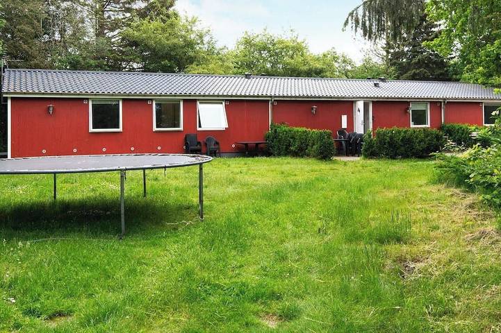 Ferienhaus für 20 Personen, mit Terrasse in Kølkær