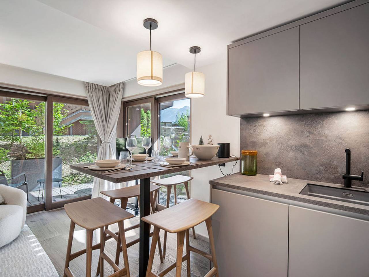 Appartement entier, Courchevel Le Praz: Appart 36m², 2 adultes + 2 enfants, Wifi, Parking in Courchevel 1300 (Le Praz), Saint-Bon-Tarentaise