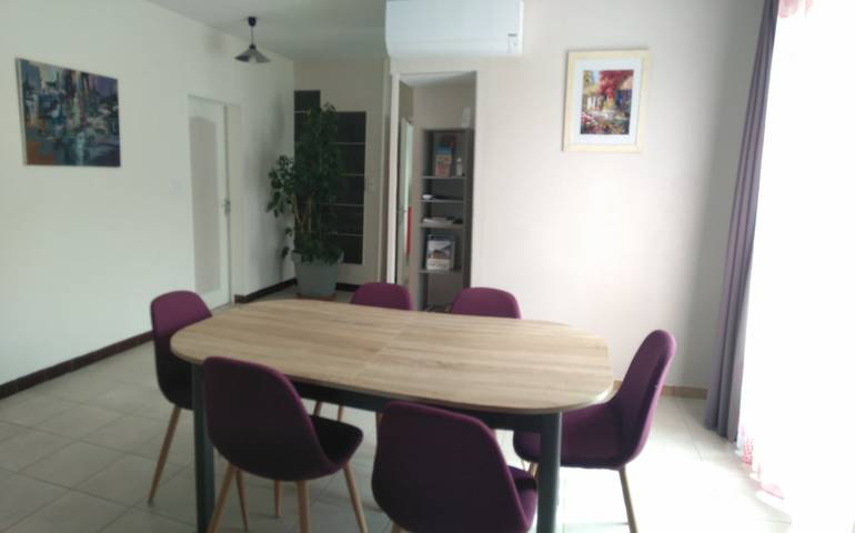 Gîte pour 9 personnes, avec jardin et terrasse en Indre-et-Loire - 4