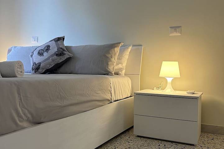 Appartement entier, Roma New Villa 3 Rooms With Garden & Parking in Rome, Province de Rome