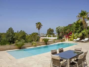 Casa rural para 4 personas, con balcón y piscina en Ibiza Ciudad