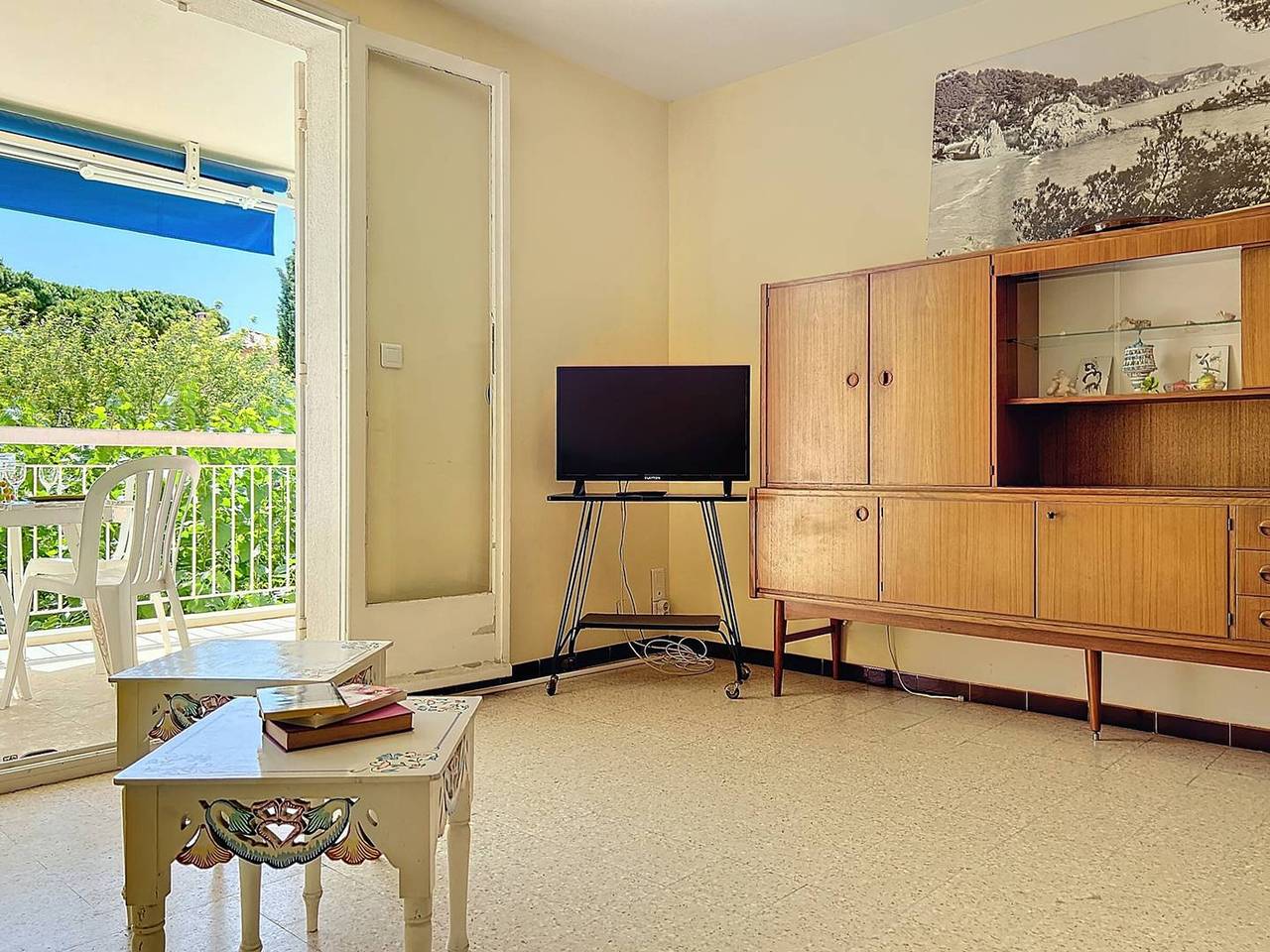 Appartement entier, Appartement T2 avec Terrasse - Accès Direct Plage des Lecques, Parking, Équipé pour 2-4 Personnes in Les Lecques, Saint-Cyr-sur-Mer