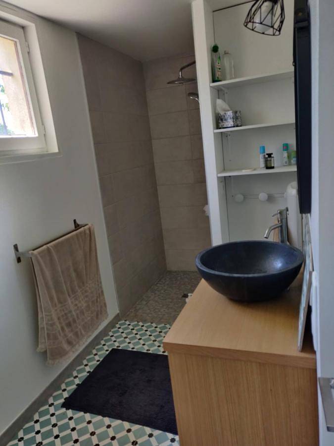 Gîte pour 7 personnes, avec Terrasse et Jardin à Passage - 3