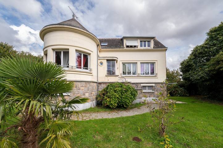Ferienhaus für 9 Personen, mit Garten, kinderfreundlich