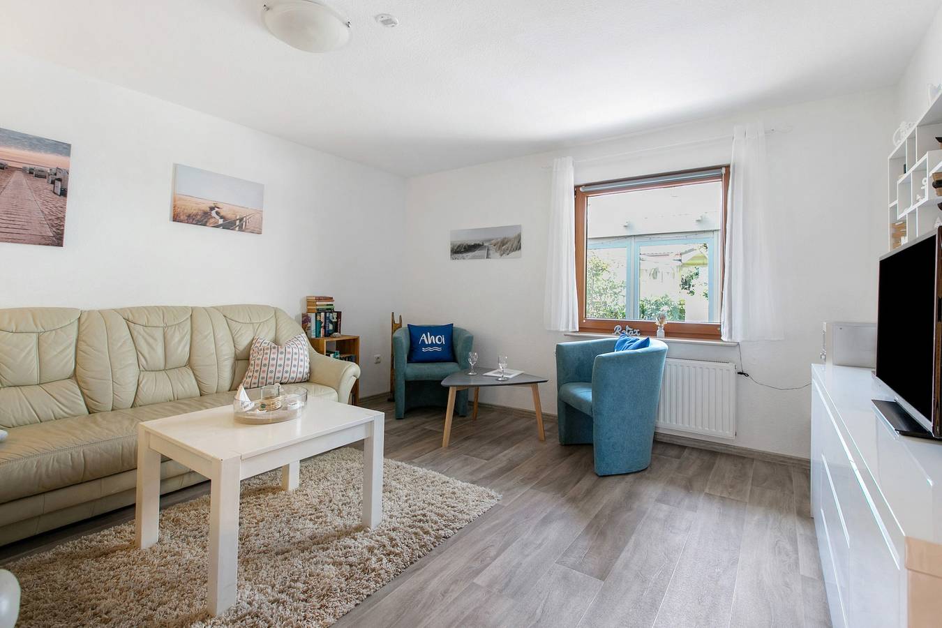 Ganze Wohnung, Ferienwohnung 'Auszeit' mit gemeinsamer Terrasse, privatem Garten und Wi-Fi in Hennstedt, Eider-Treene-Sorge