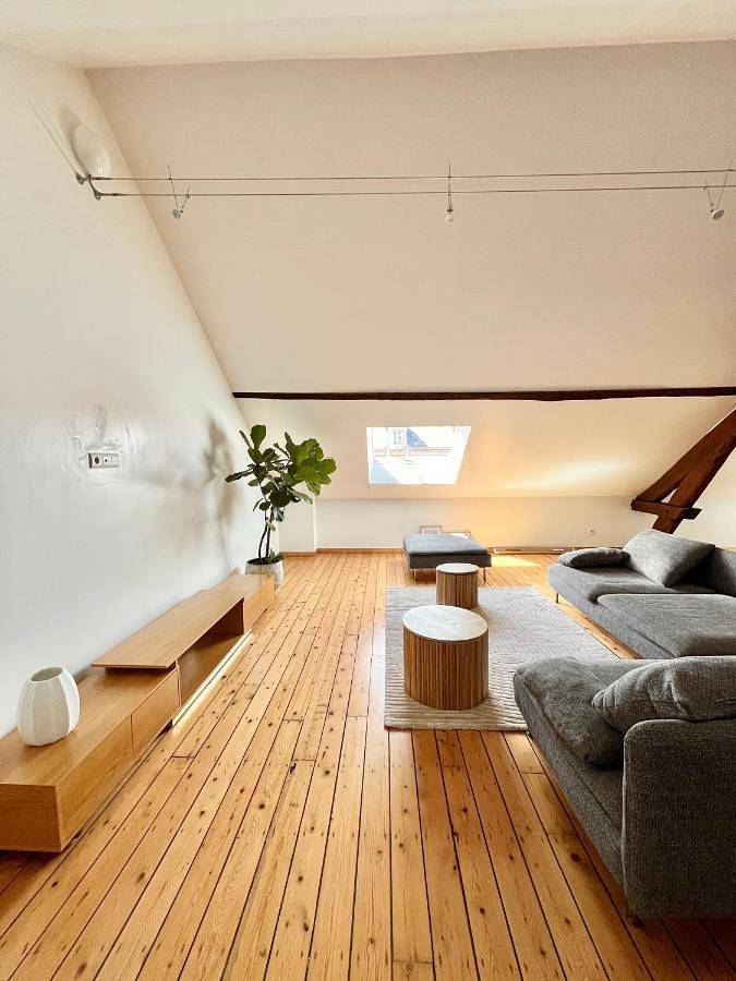 Gîte pour 4 personnes, avec jardin et vue, adapté aux familles dans Le Mesnil-sur-Oger - 3