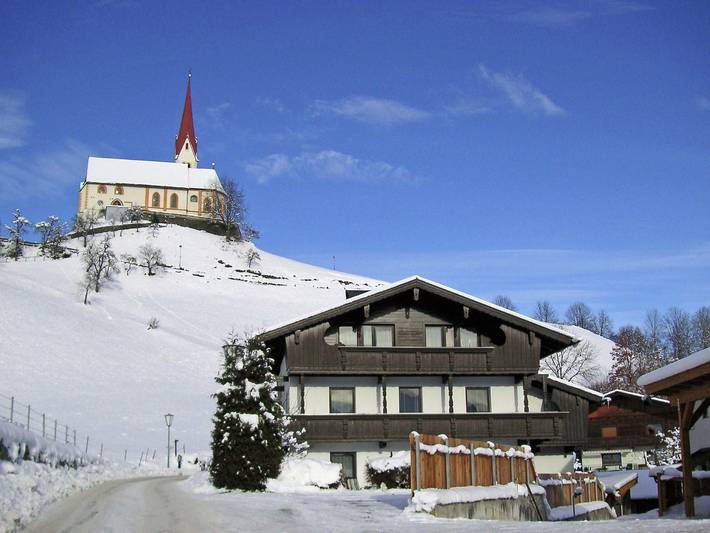 Gîte pour 6 personnes, avec Balcon et Jardin à Fügen