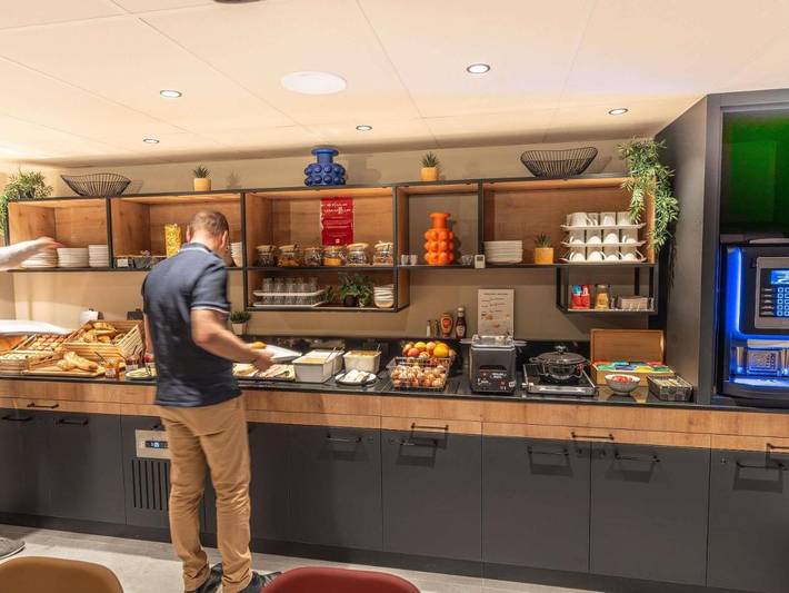 Hôtel pour 2 personnes, avec jardin à La Chapelle-Saint-Mesmin - 3