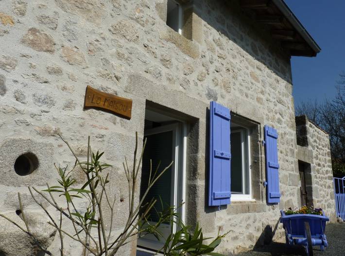 Gîte pour 4 personnes, avec jardin et terrasse