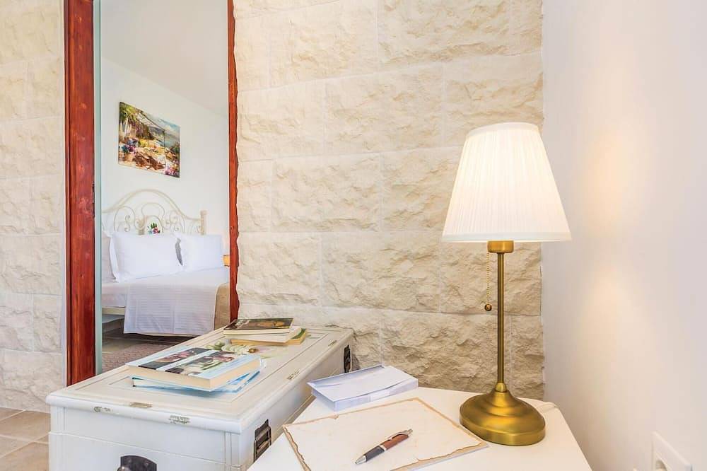 Prachtig huis in Josinovac met Wifi in Jablanac, Velebit Nature Park