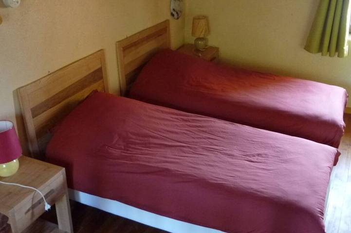 Location de vacances pour 4 personnes, avec jardin à Silhac - 2