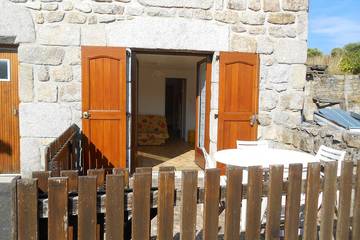 Gîte pour 4 personnes, avec jardin et terrasse, animaux acceptés à Saint-Alban-sur-Limagnole