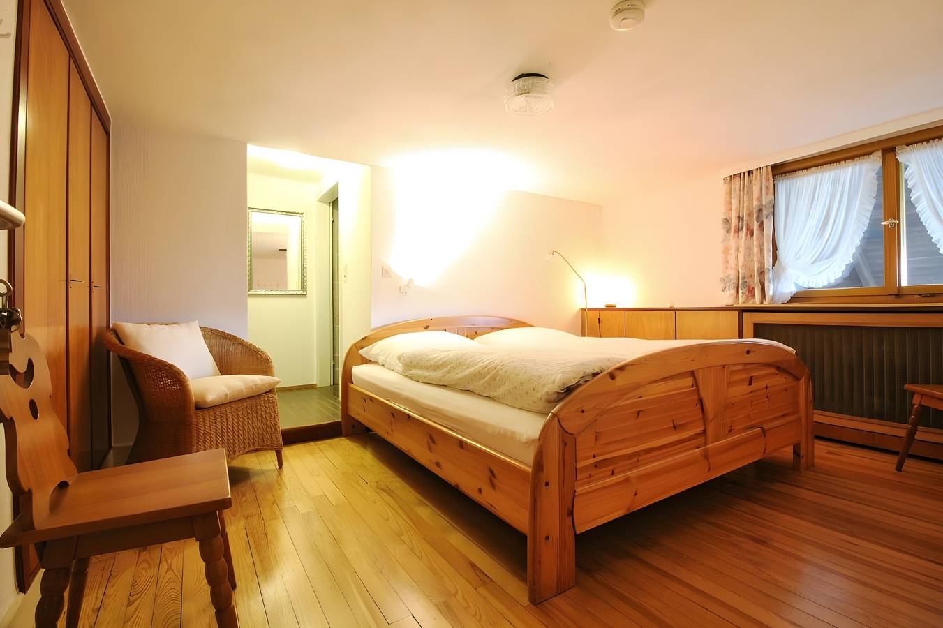 Doppelzimmer mit großer Küche - Laulisgraben Hideaway Tm in Schuttertal, Mittlerer Schwarzwald