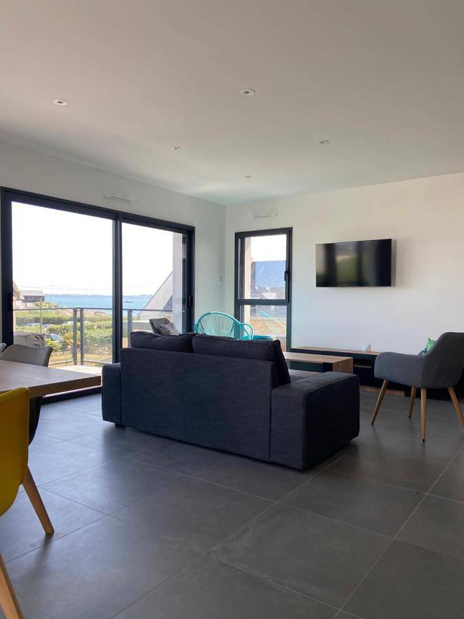 Gîte pour 6 personnes, avec Balcon ainsi que Terrasse et Vue dans Plage du Courégant